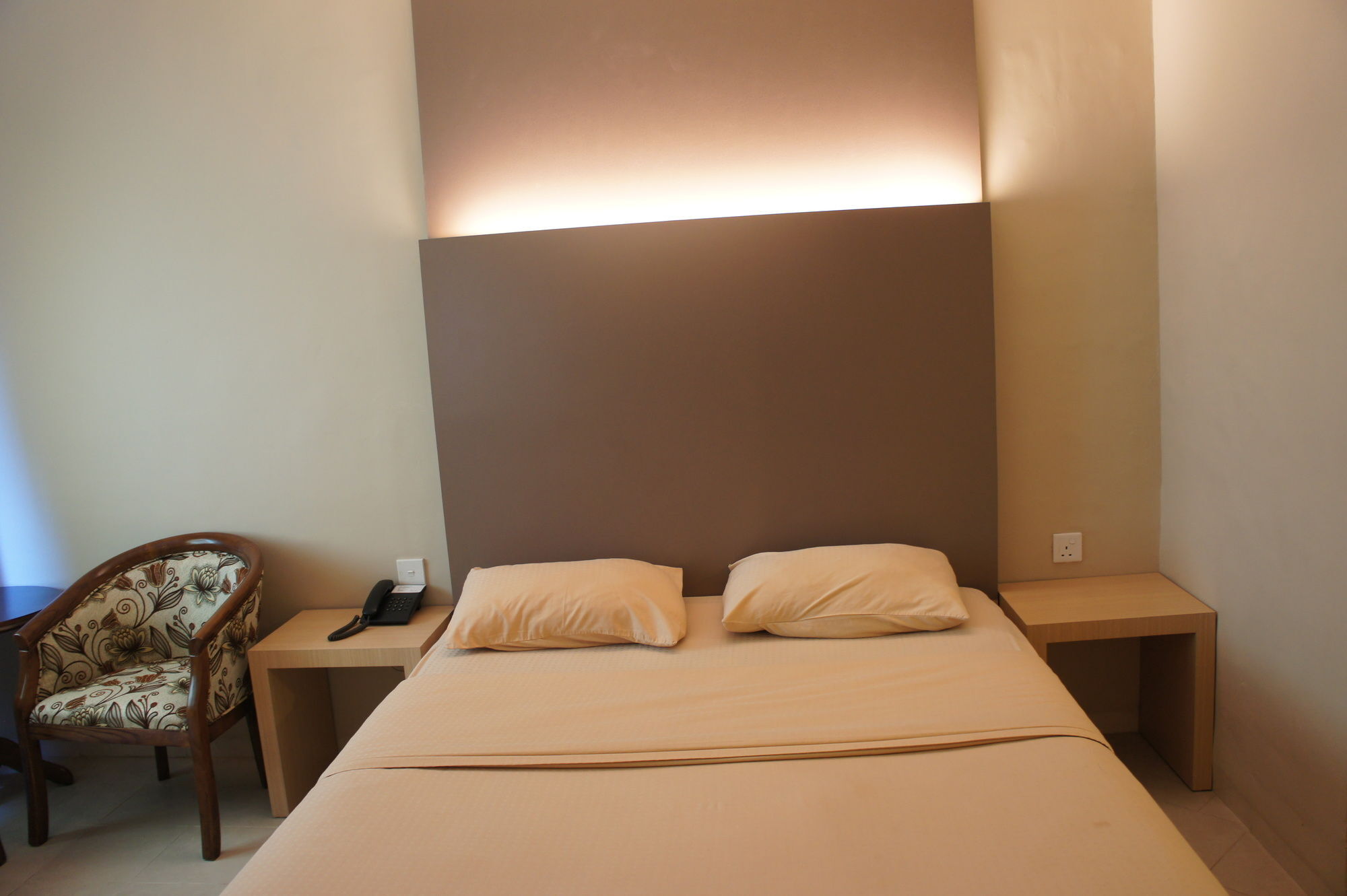 Sky View Hotel Managed By Os Batam Exterior photo